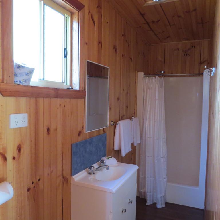 Captain Cook Holiday Park Adventure Bay Quarto foto