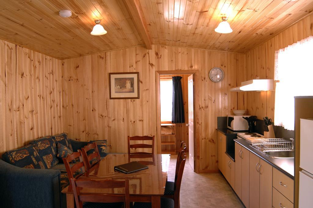 Captain Cook Holiday Park Adventure Bay Quarto foto